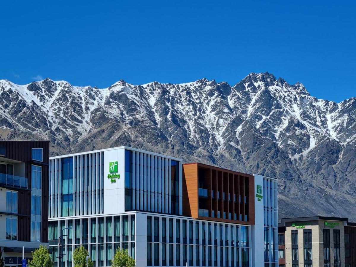 Holiday Inn Queenstown Remarkables Park Exterior foto