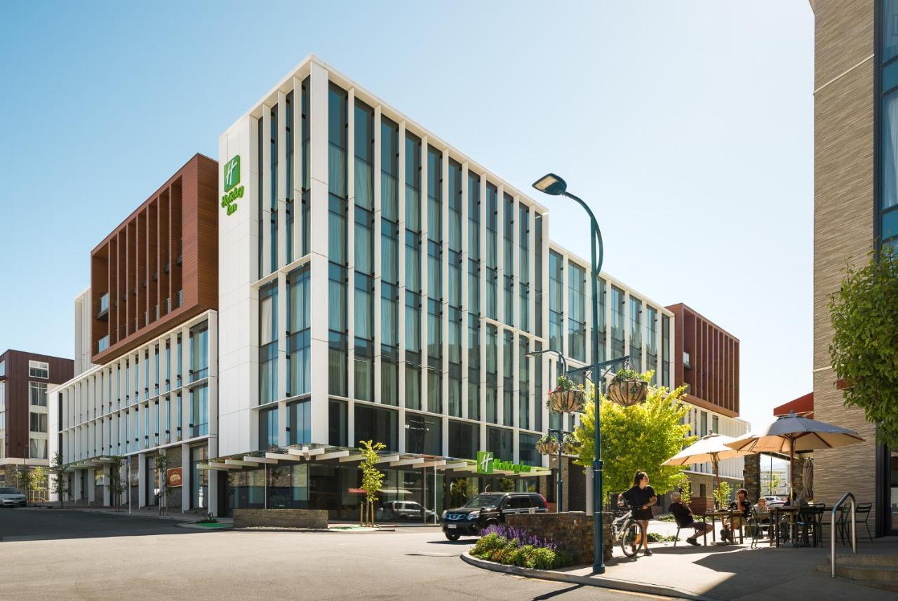 Holiday Inn Queenstown Remarkables Park Exterior foto