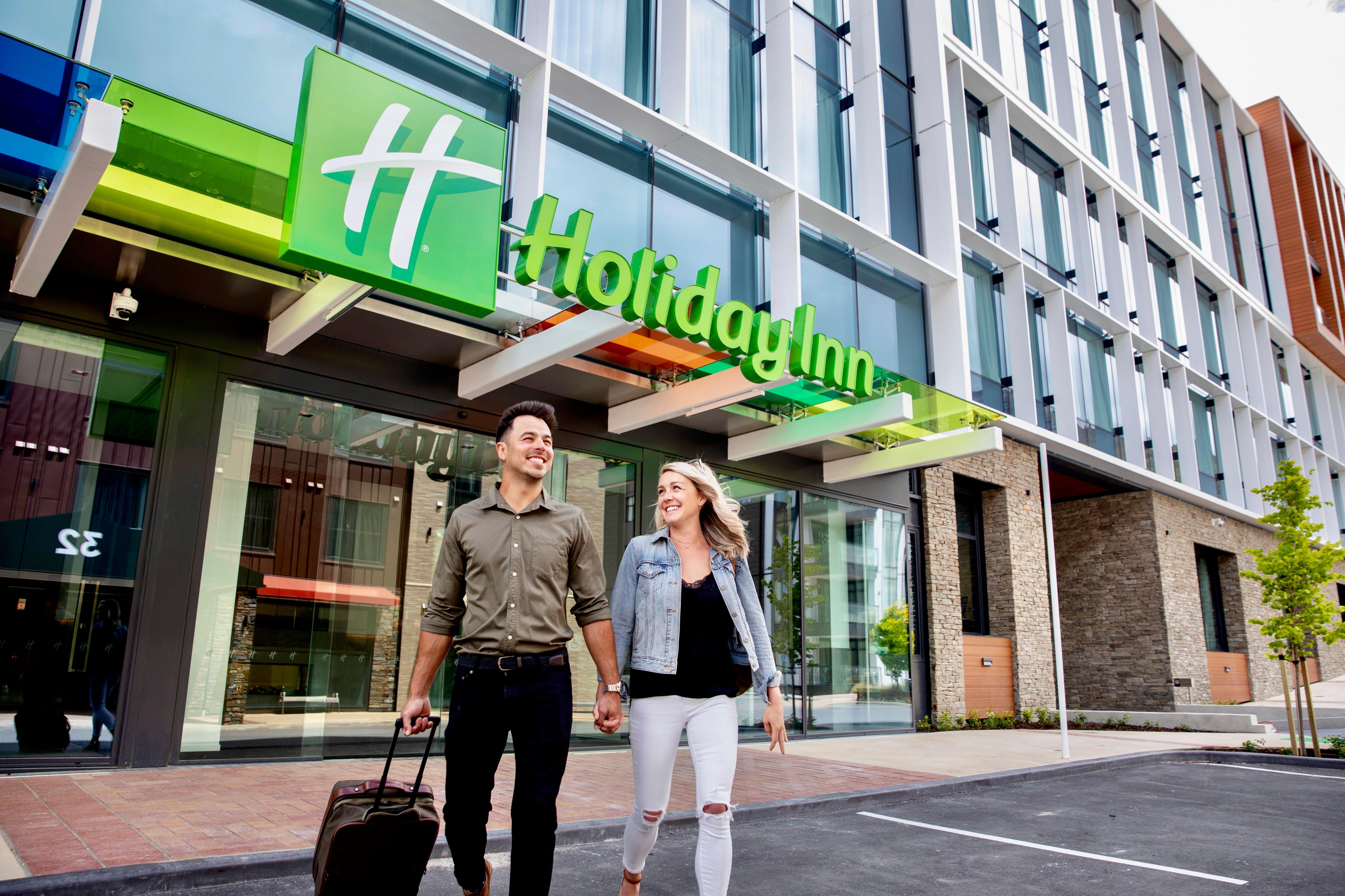 Holiday Inn Queenstown Remarkables Park Exterior foto